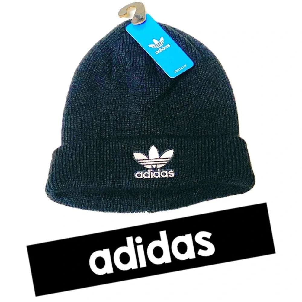 Adidas Youth Originals Trefoil Beanie Hat Black White NWT Kids One Size Winter